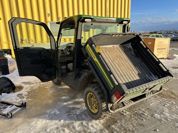 2024 John Deere XUV 835R (5th thumbnail)
