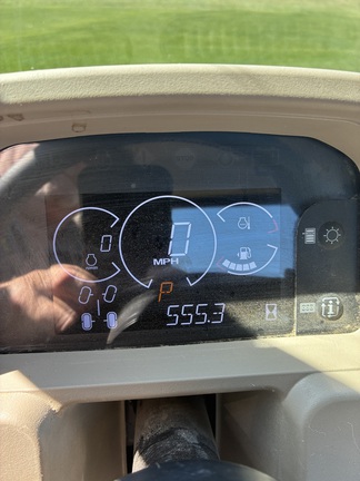 2024 John Deere XUV 835R (6th thumbnail)