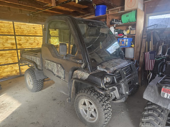 2014 John Deere XUV 825i Power Steering - Photo13