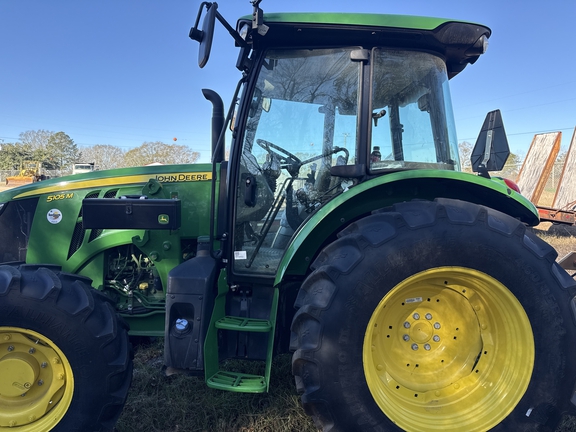 2024 John Deere 5105M Photo 1