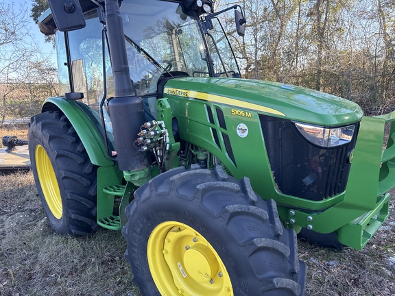 2024 John Deere 5105M Photo 3
