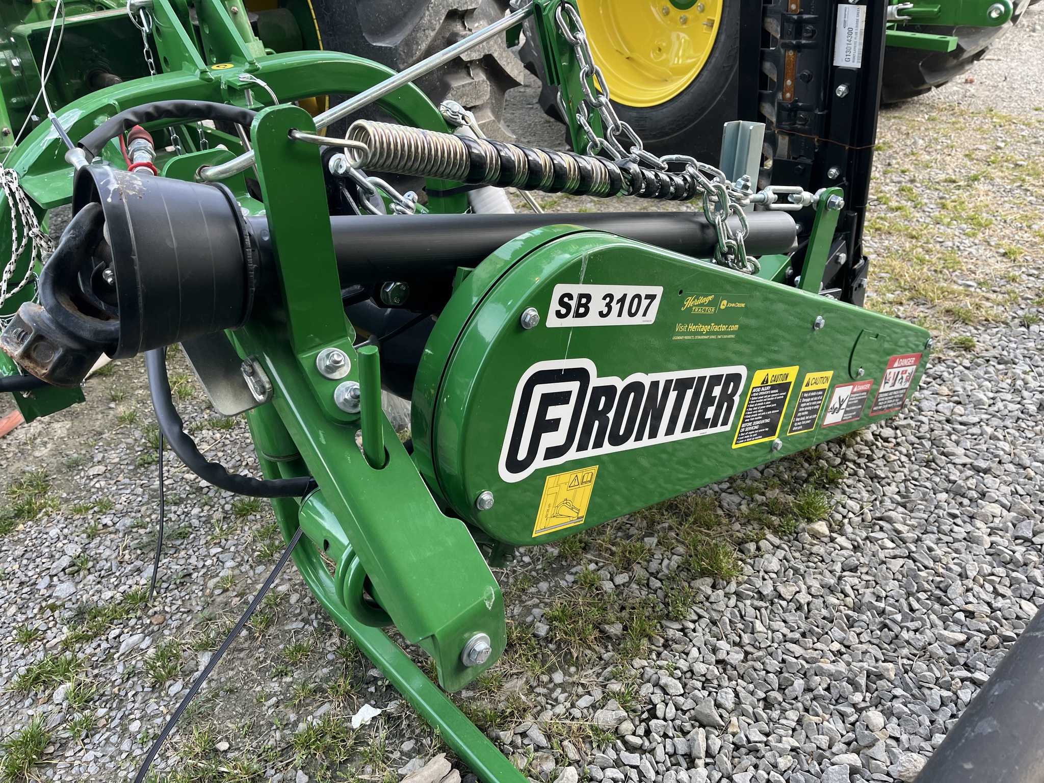  2023 Frontier SB3107 at Heritage Tractor in Pittsburg, KS