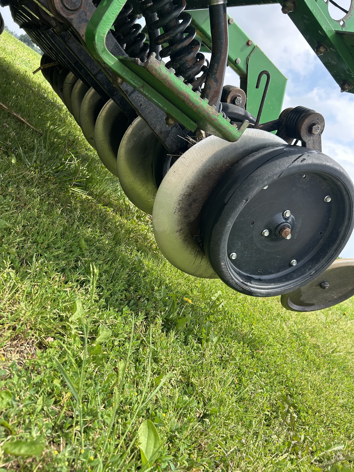 2000 John Deere 1560 Image 19