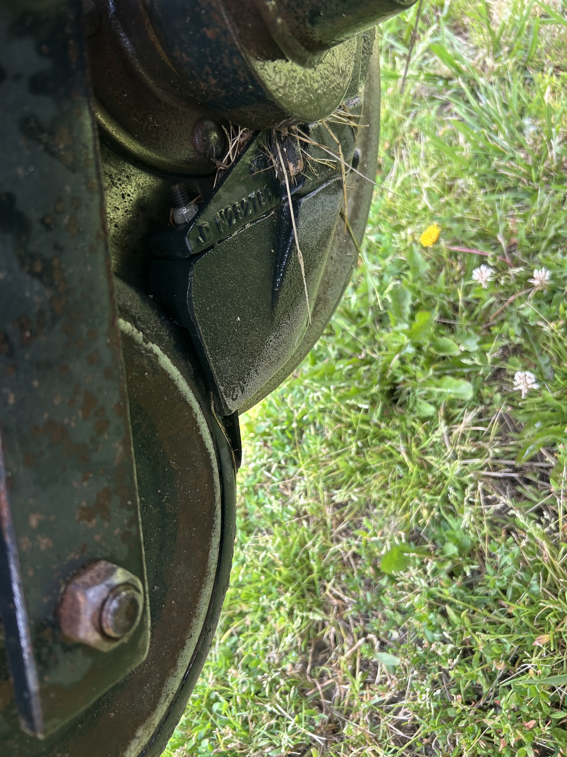 2000 John Deere 1560 Image 18