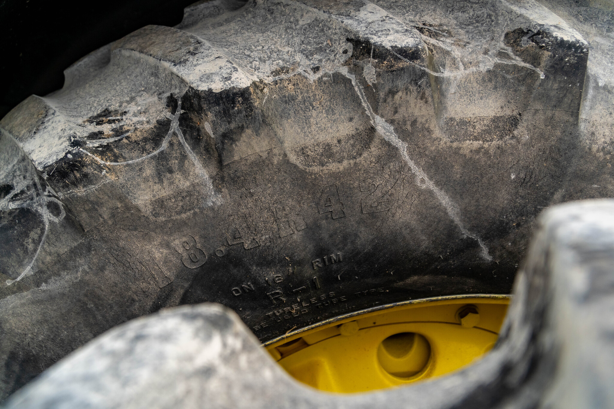 Used 1998 John Deere 8300 Row Crop Tractors at Koenig Equipment in Anna, OH - PhotoXL11