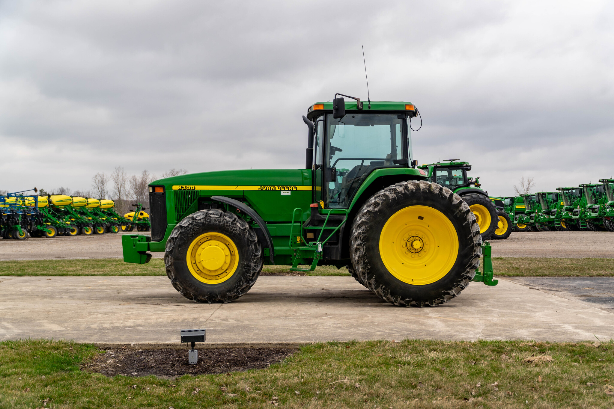 Used 1998 John Deere 8300 Row Crop Tractors at Koenig Equipment in Anna, OH - PhotoXL1