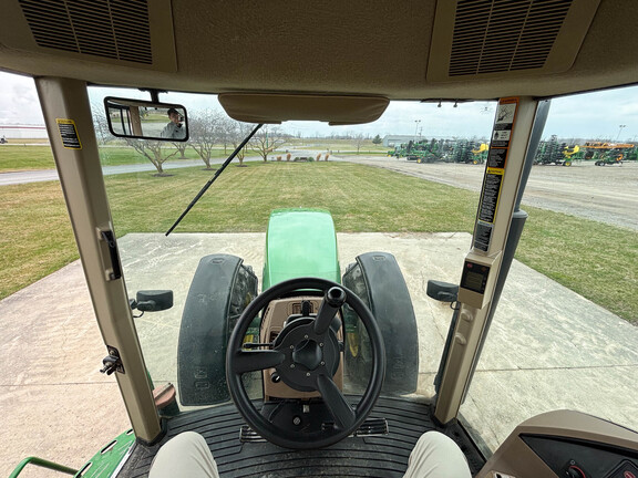 Used 1998 John Deere 8300 Row Crop Tractors at Koenig Equipment in Anna, OH - Photo27