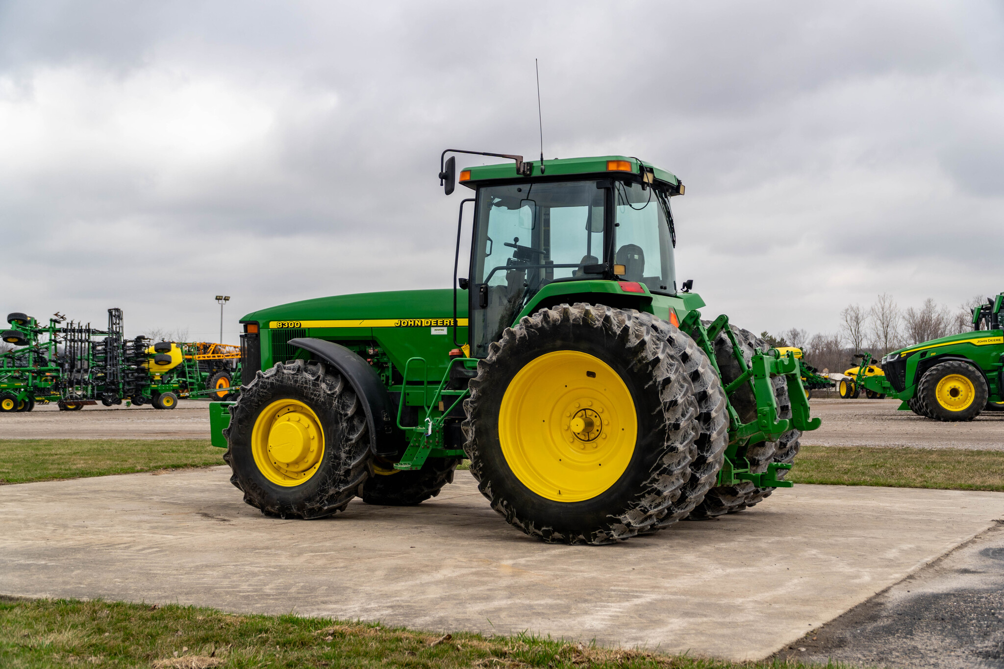 Used 1998 John Deere 8300 Row Crop Tractors at Koenig Equipment in Anna, OH - PhotoXL2