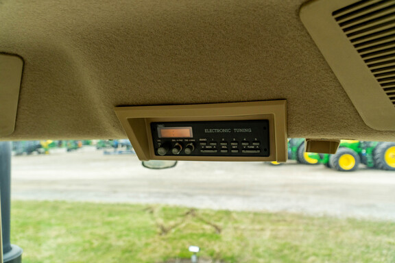 Used 1998 John Deere 8300 Row Crop Tractors at Koenig Equipment in Anna, OH - Photo35