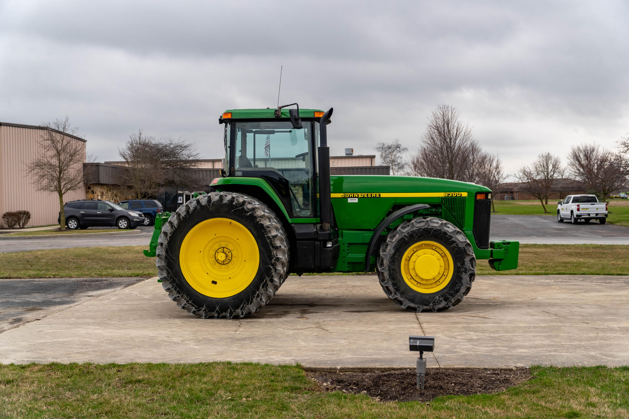 Used 1998 John Deere 8300 Row Crop Tractors at Koenig Equipment in Anna, OH - PhotoXL5
