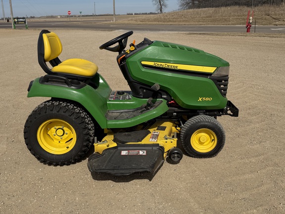 2017 John Deere X580 - Photo2