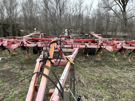 2008 Sunflower 5135-42 | Field Cultivators | MachineFinder