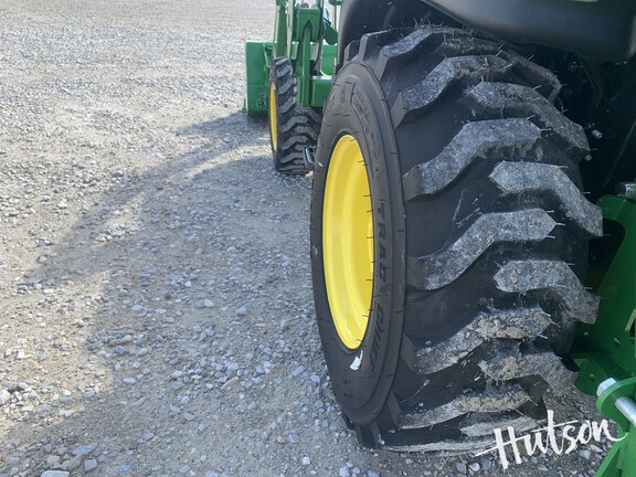 Photo of 2025 John Deere 2025R