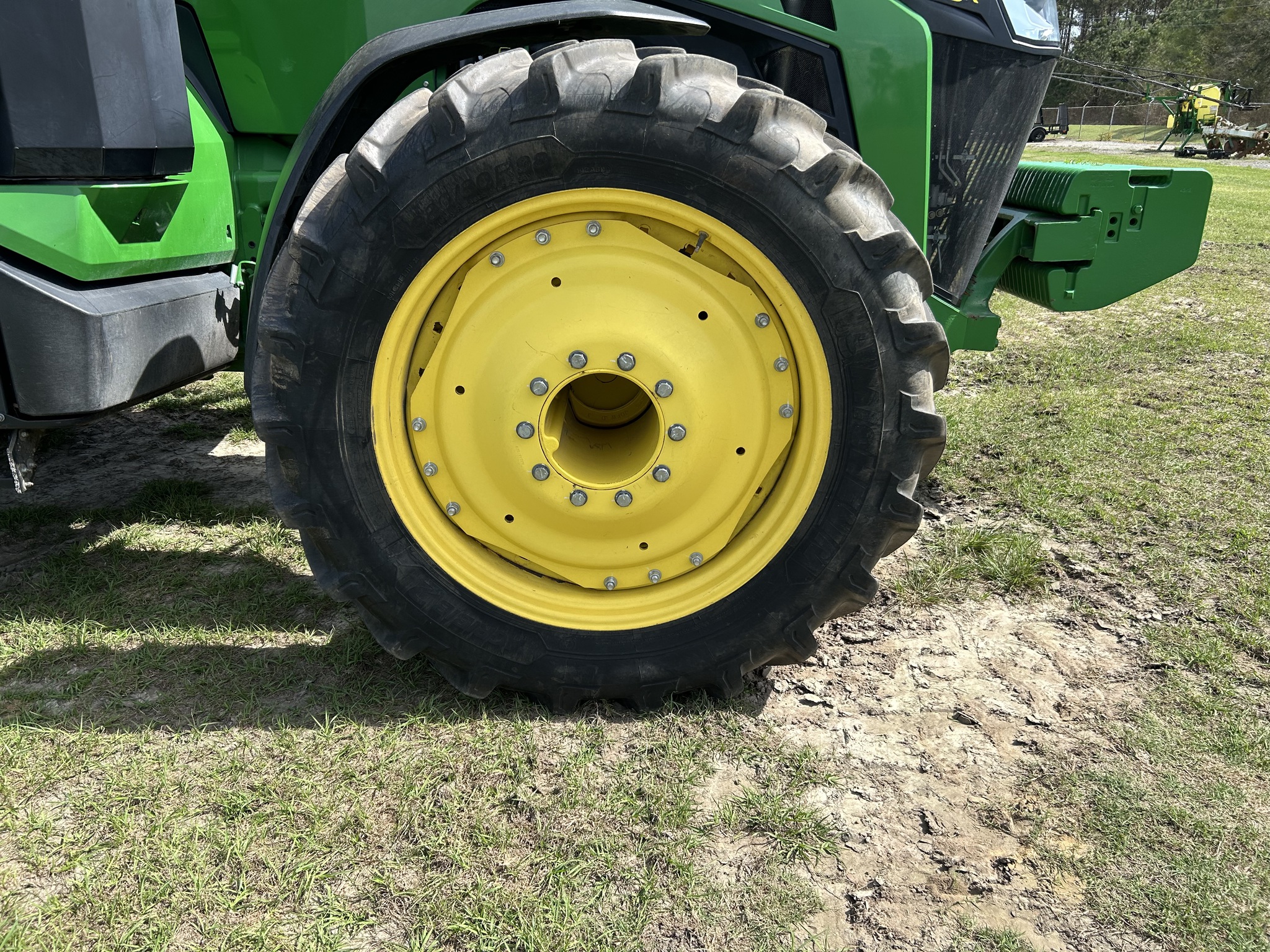 2023 John Deere 8R 370 Image 2