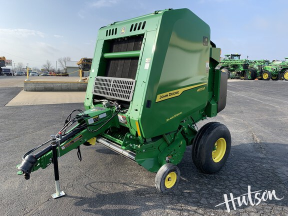 Photo of 2025 John Deere 451M