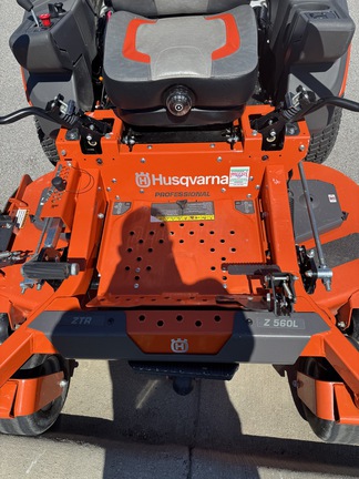 2023 Husqvarna Z560L