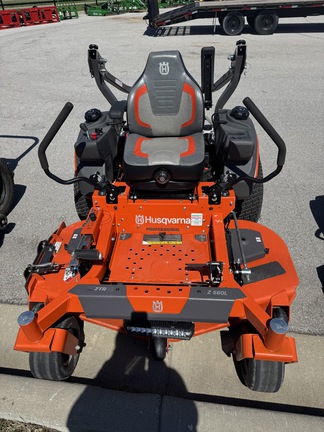 2023 Husqvarna Z560L