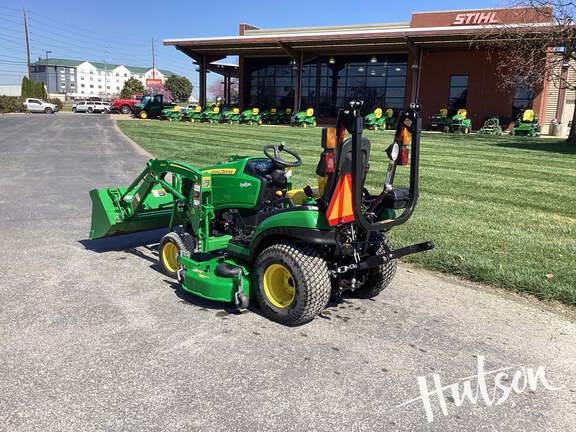 Photo of 2024 John Deere 1025R