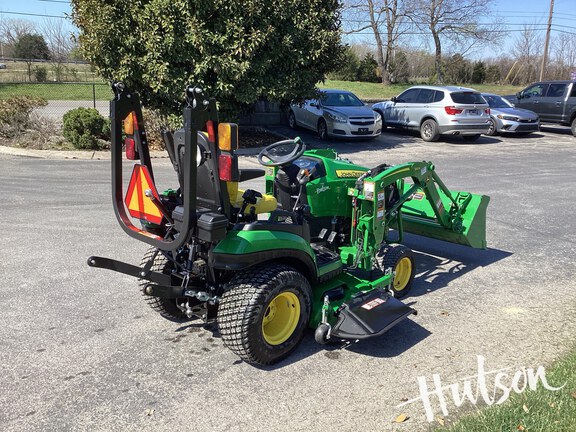 Photo of 2024 John Deere 1025R