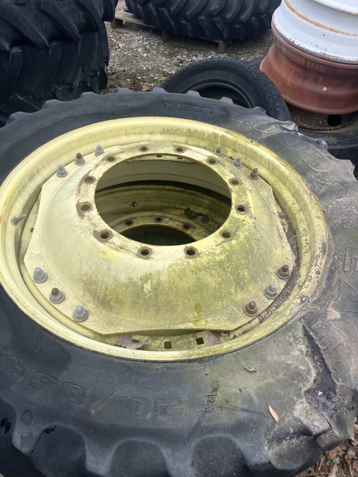 Other 320/85R34 Image 1