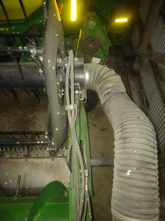 2011 John Deere 635F - Photo15