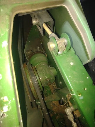 2011 John Deere 635F - Photo24