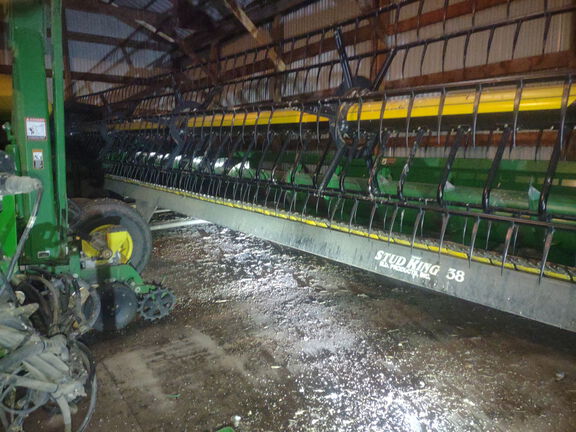 2011 John Deere 635F - Photo1