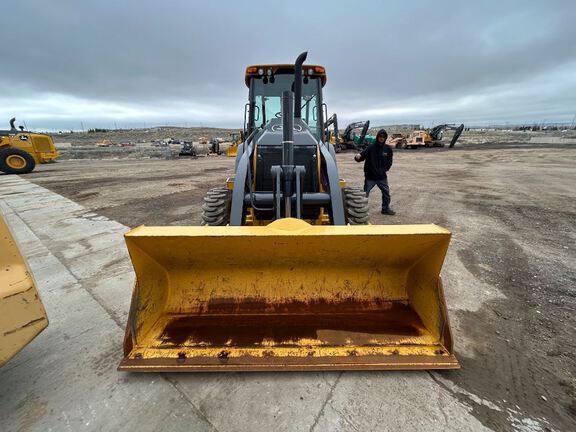 2023 John Deere 310SL