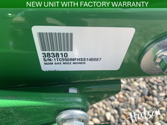 Photo of 2025 John Deere Z950M