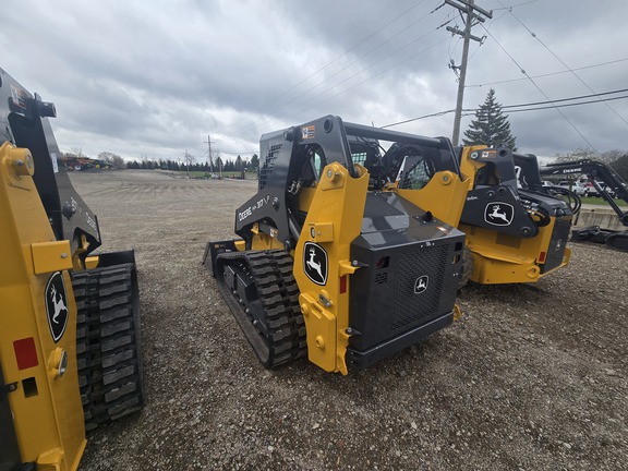 Photo of 2025 John Deere 317 P