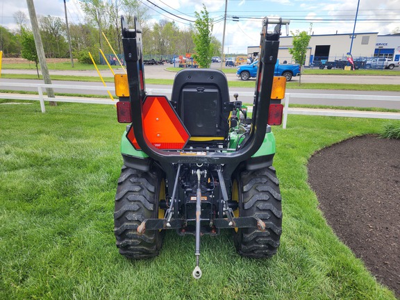 2020 John-Deere 2025R