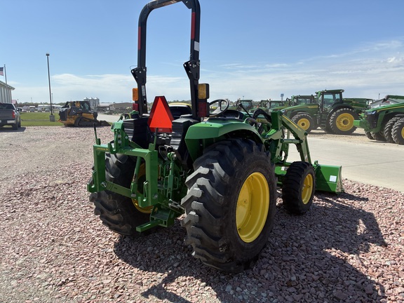2024 John Deere 4052M (3rd thumbnail)