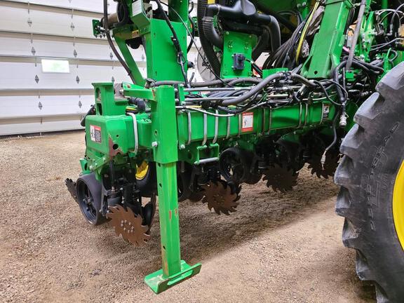 2023 John Deere 1725 CCS - Photo12