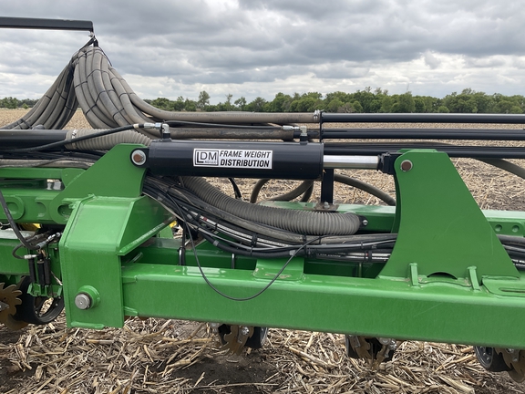 2025 John Deere DB90 - Photo8