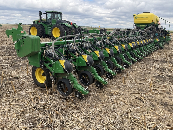 2025 John Deere DB90 - Photo2