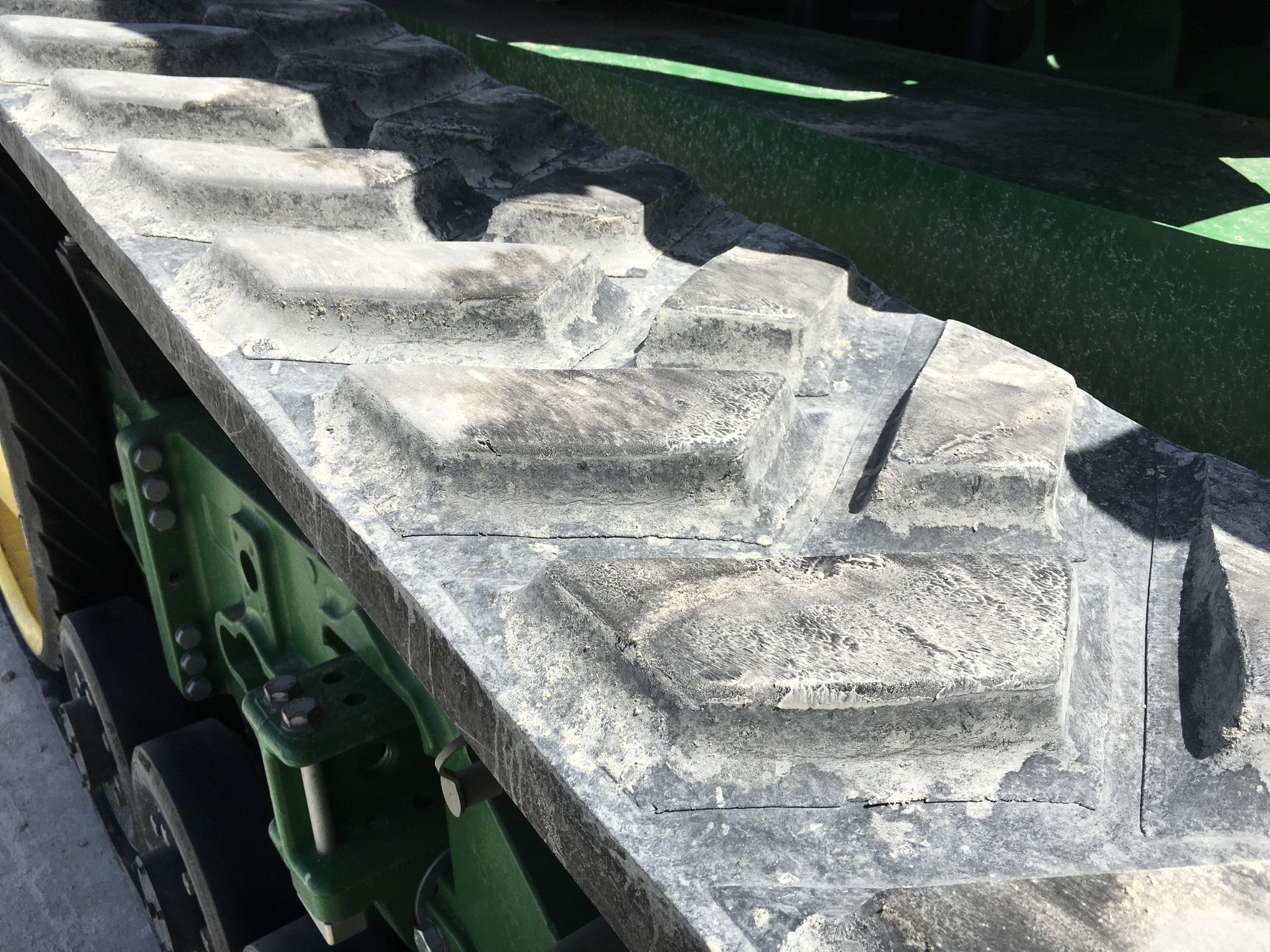 2020 John Deere 8RT 370 Image 3