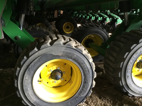 2019 John Deere DB88 - Photo23