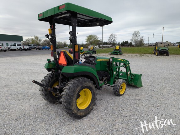 Photo of 2019 John Deere 2038R
