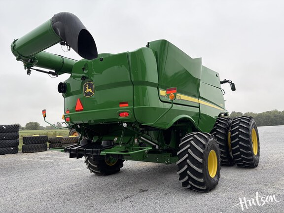 Photo of 2023 John Deere S780