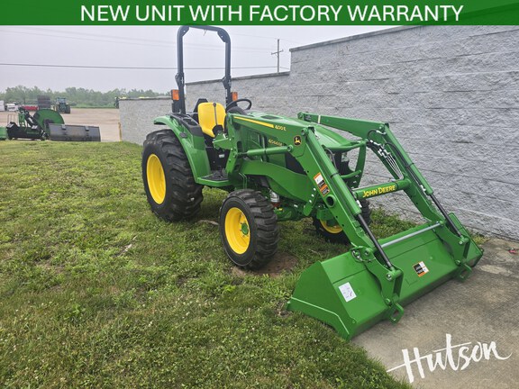 Photo of 2026 John Deere 4044M