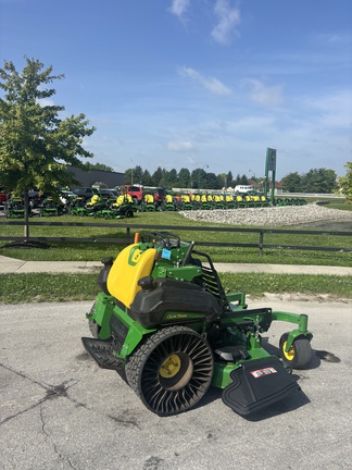 2024 John-Deere 850R