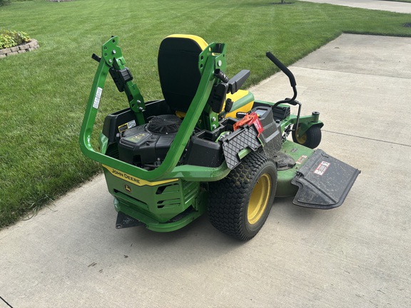 Used 2025 John Deere Z545R Zero Turn Mowers at Koenig Equipment in Tipp City, OH - Photo6