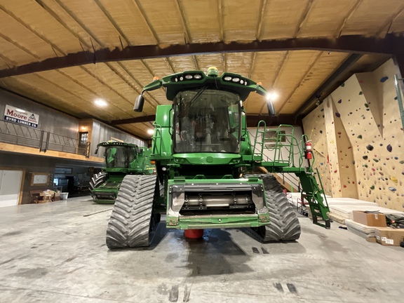Photo of 2019 John Deere S780