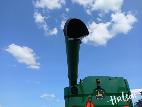 Photo of 2019 John Deere S780