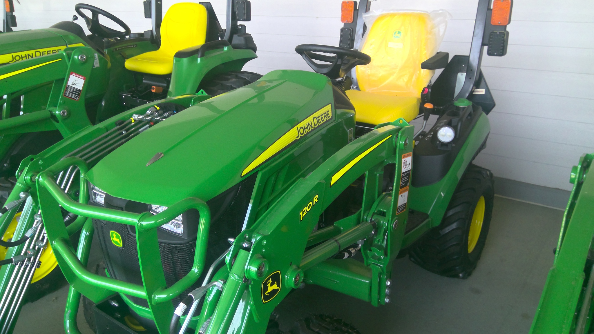 2026 John Deere 1025R