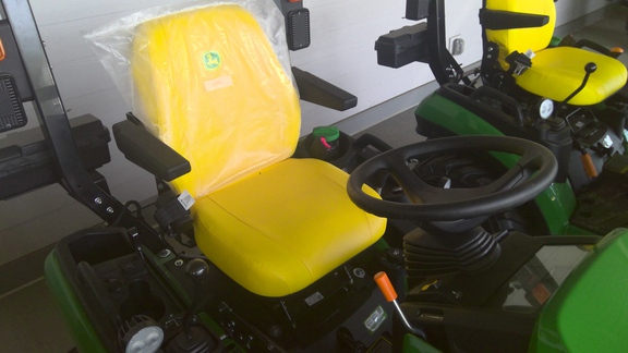 2026 John Deere 1025R