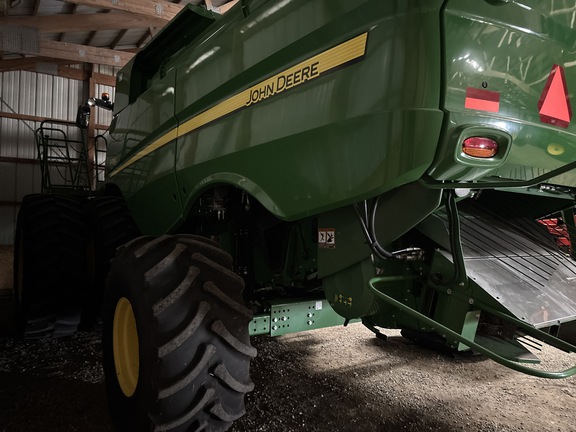 Used 2020 John Deere S780 Combines at Koenig Equipment in Anna, OH - Photo32