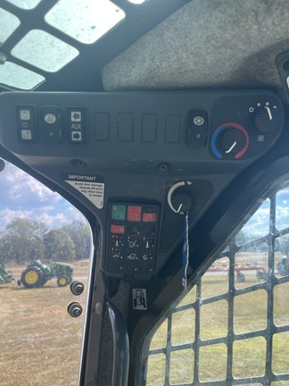 2019 John Deere 331G