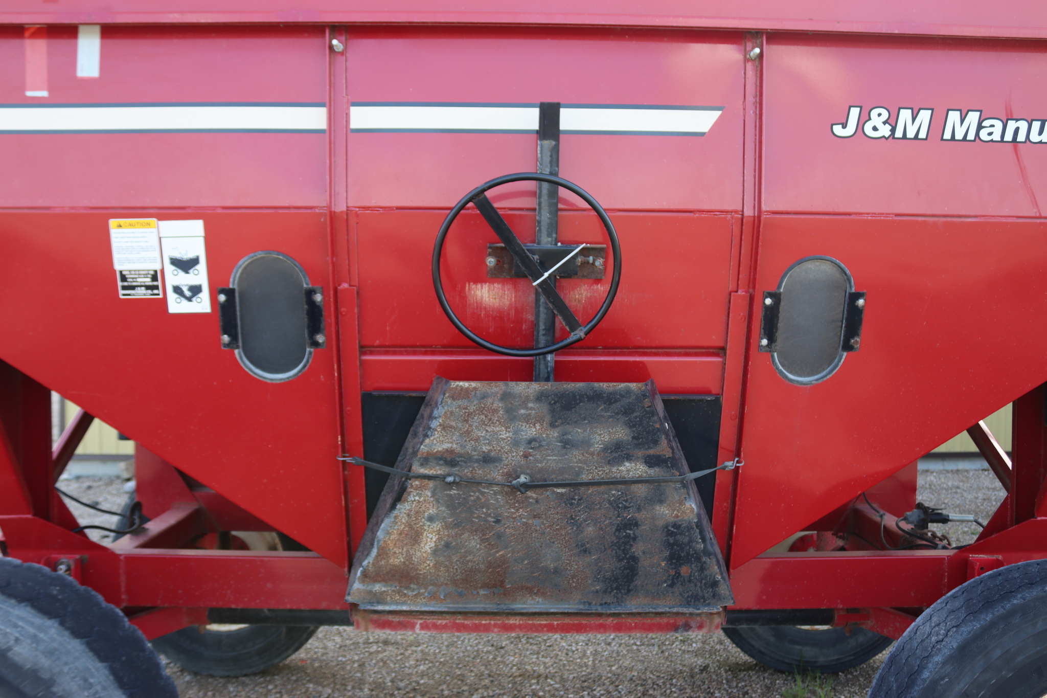 2012 J&M 385 Gravity Wagons and Boxes