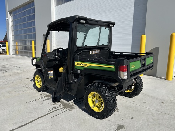 Used 2022 John Deere XUV 835M ATVs & Gators at Horizon Ag & Turf in Barrhead, AB - Photo3